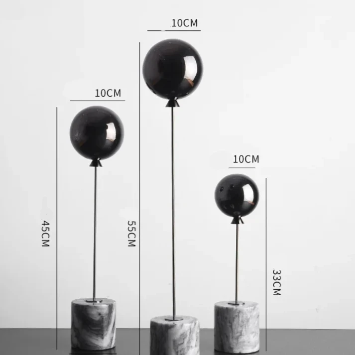 Balloni- Designer Dekoration mit Marmorsockel