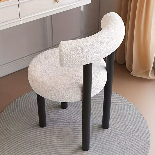 CuddleChair- gemütlicher Stuhl mit einer eleganten Optik